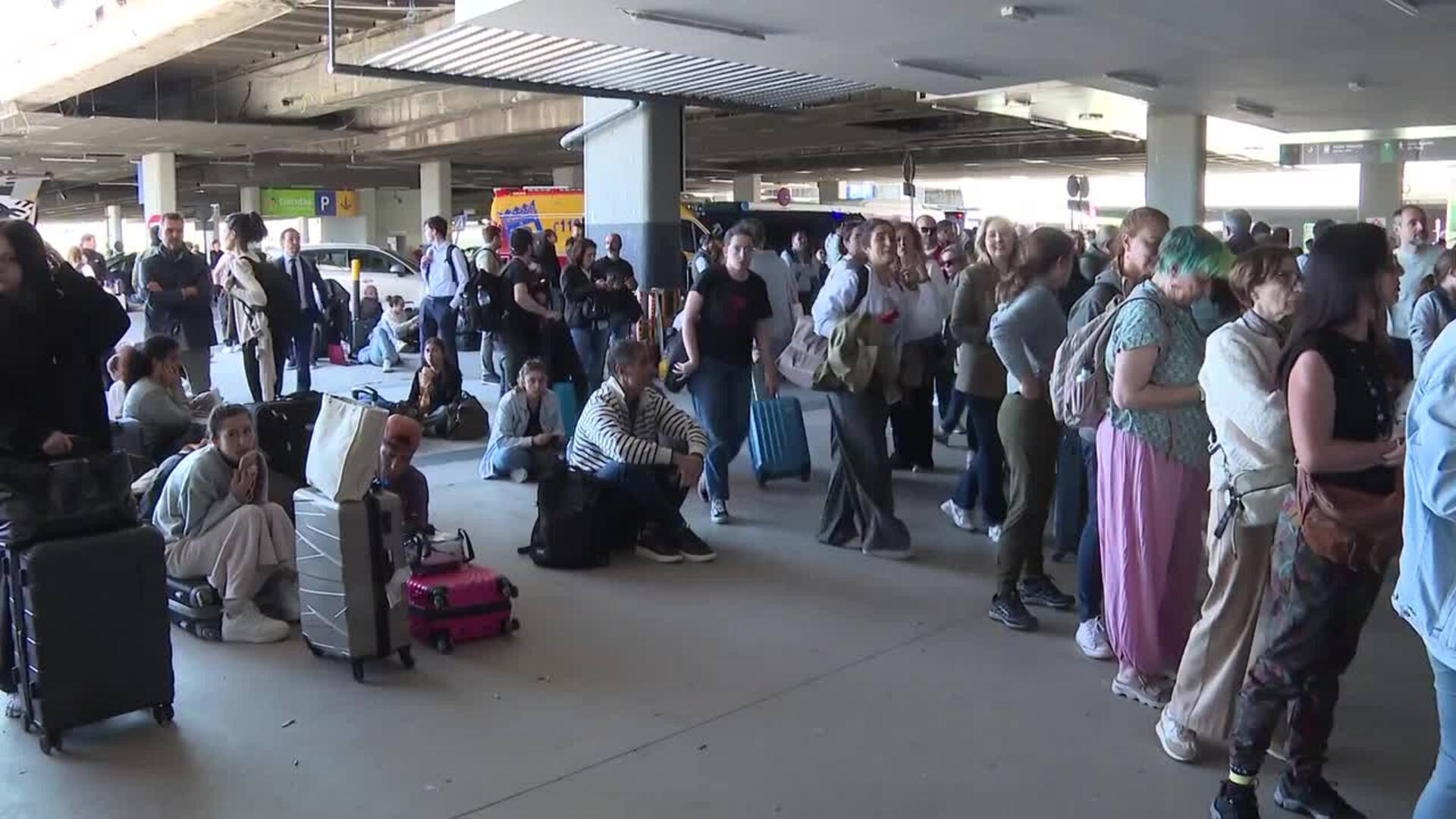 El suministro eléctrico regresa de forma paulatina después del apagón