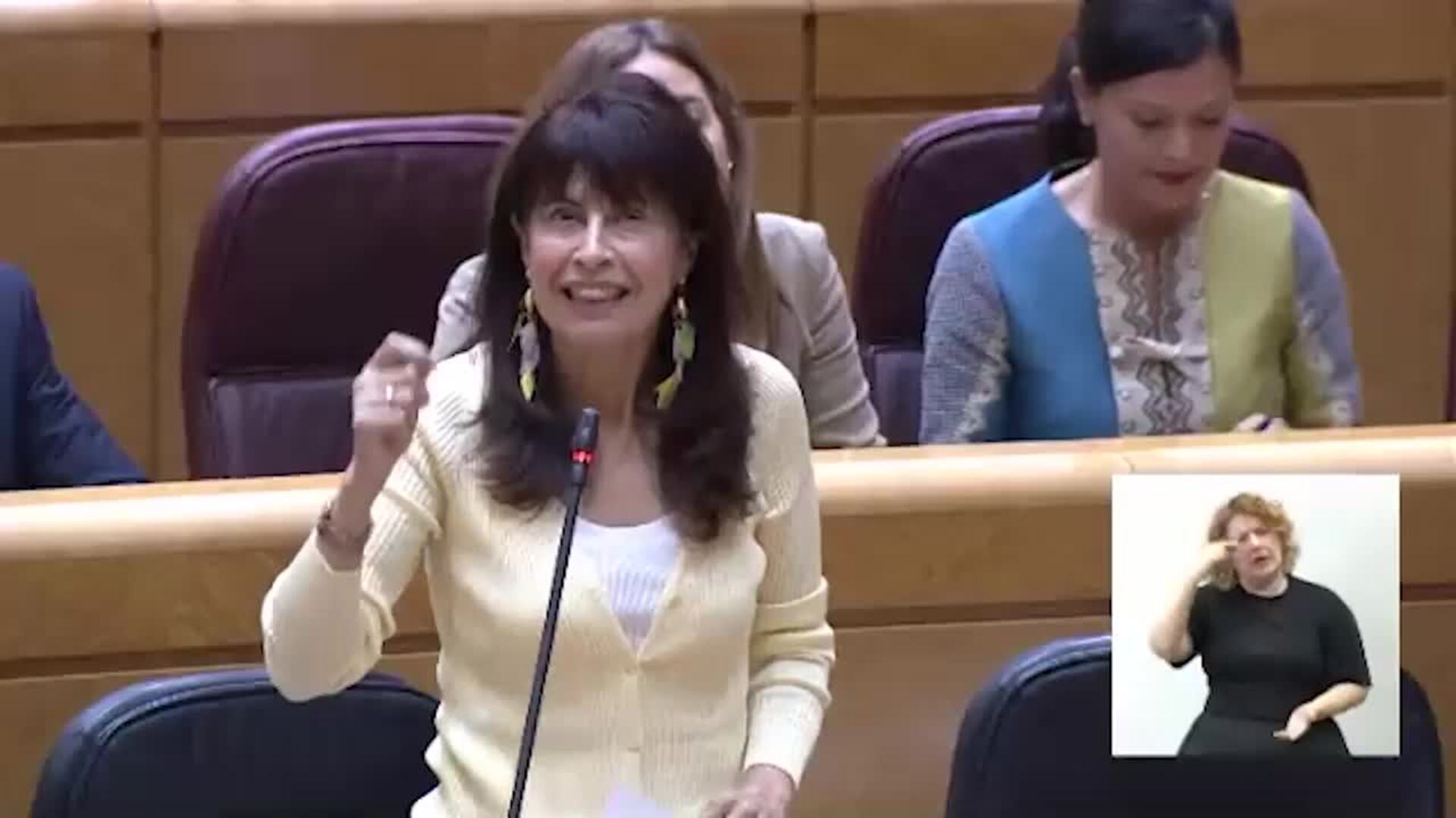 Redondo acusa al PP de "generar ruido" al ser cuestionada por un mensaje de Sánchez