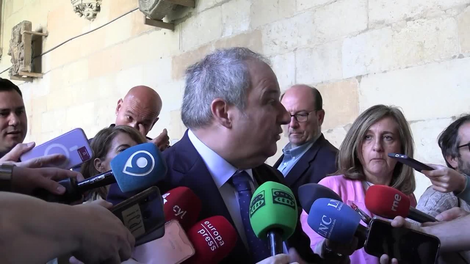 Hereu anuncia 30 millones de euros para ampliar el Parador de León