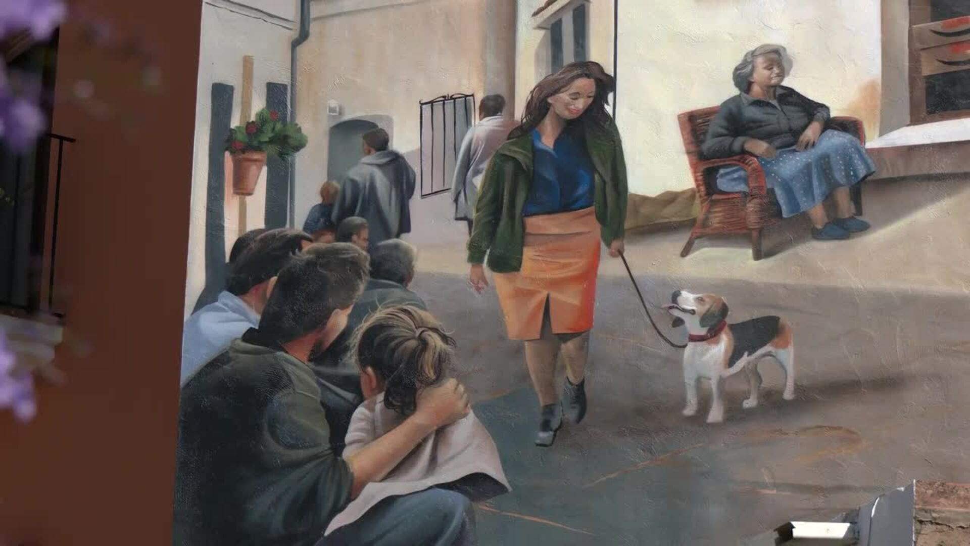 Un mural en un pueblo de Málaga visibiliza el impacto del comercio online en el mundo rural