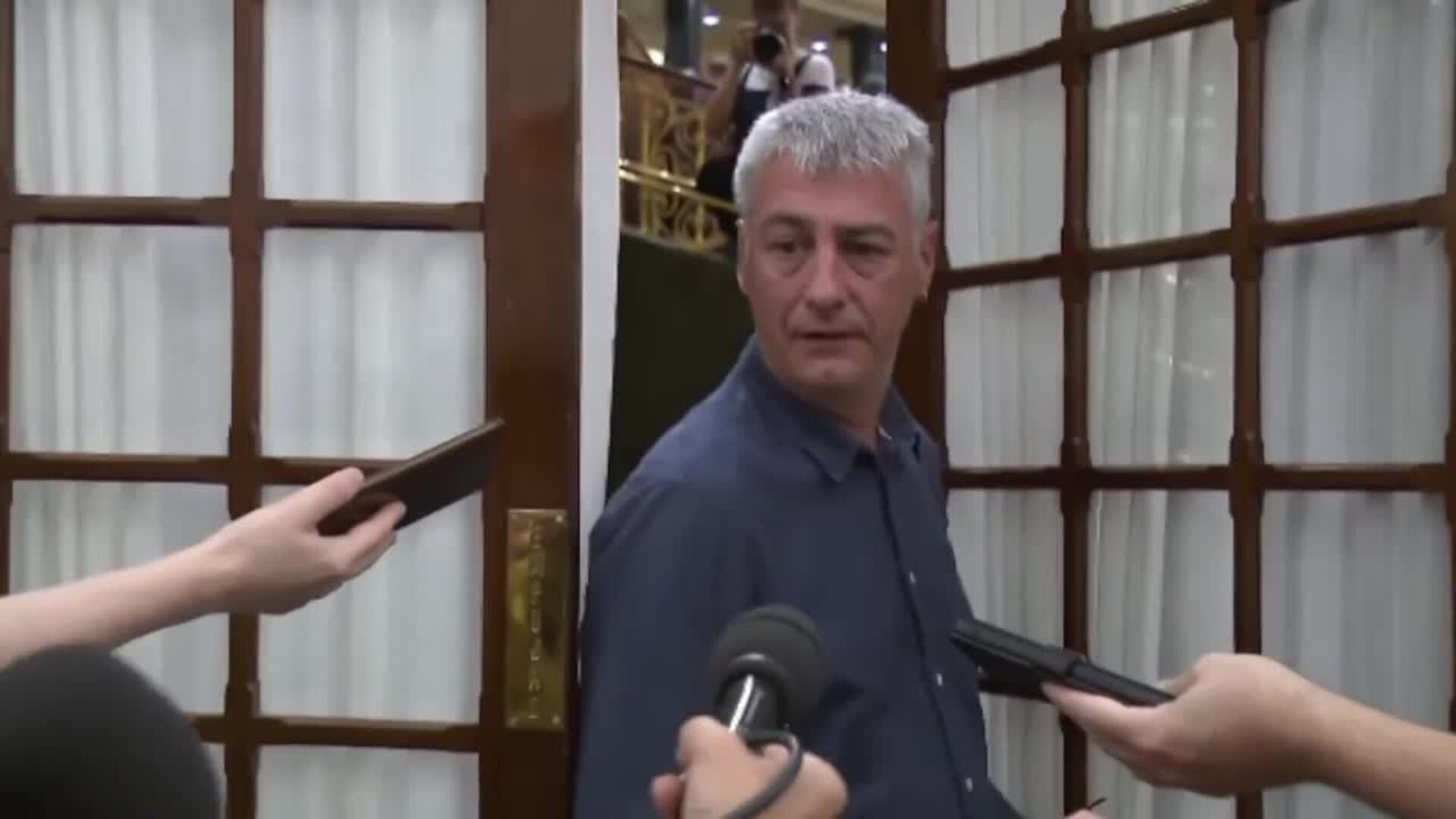 Bildu insta al Gobierno a demostrar con "hechos" que no habrá rearme