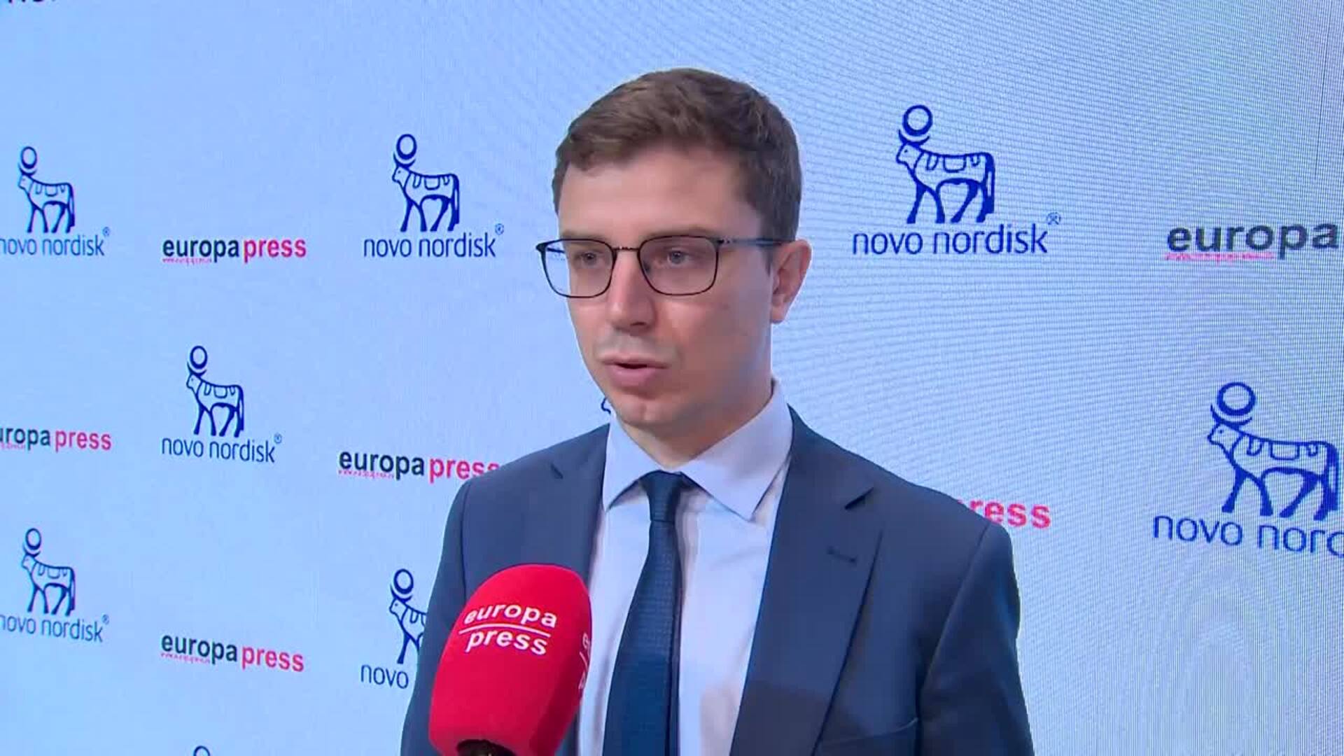 Expertos ven necesaria la colaboración público-privada para mejorar la atención sanitaria