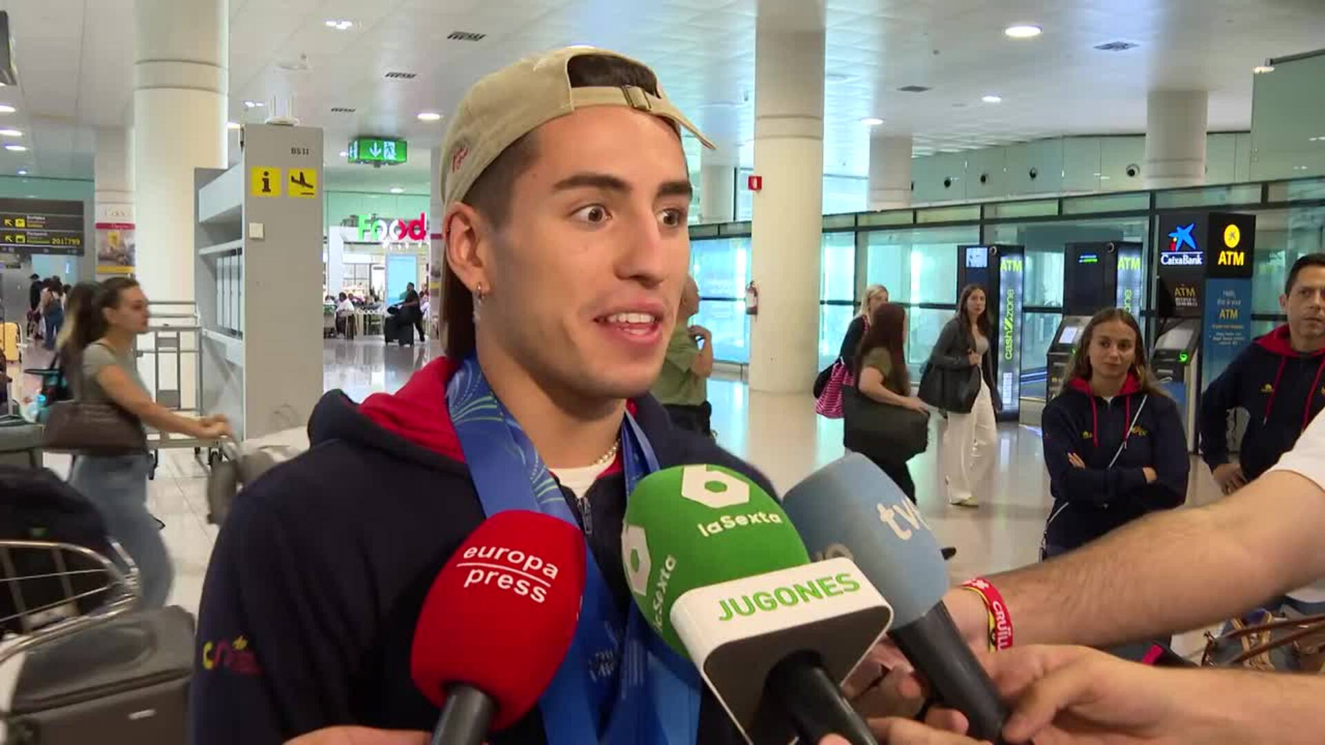 Dennis González: "Lo que más me sorprendió fue ganar el oro con Iris Tió"