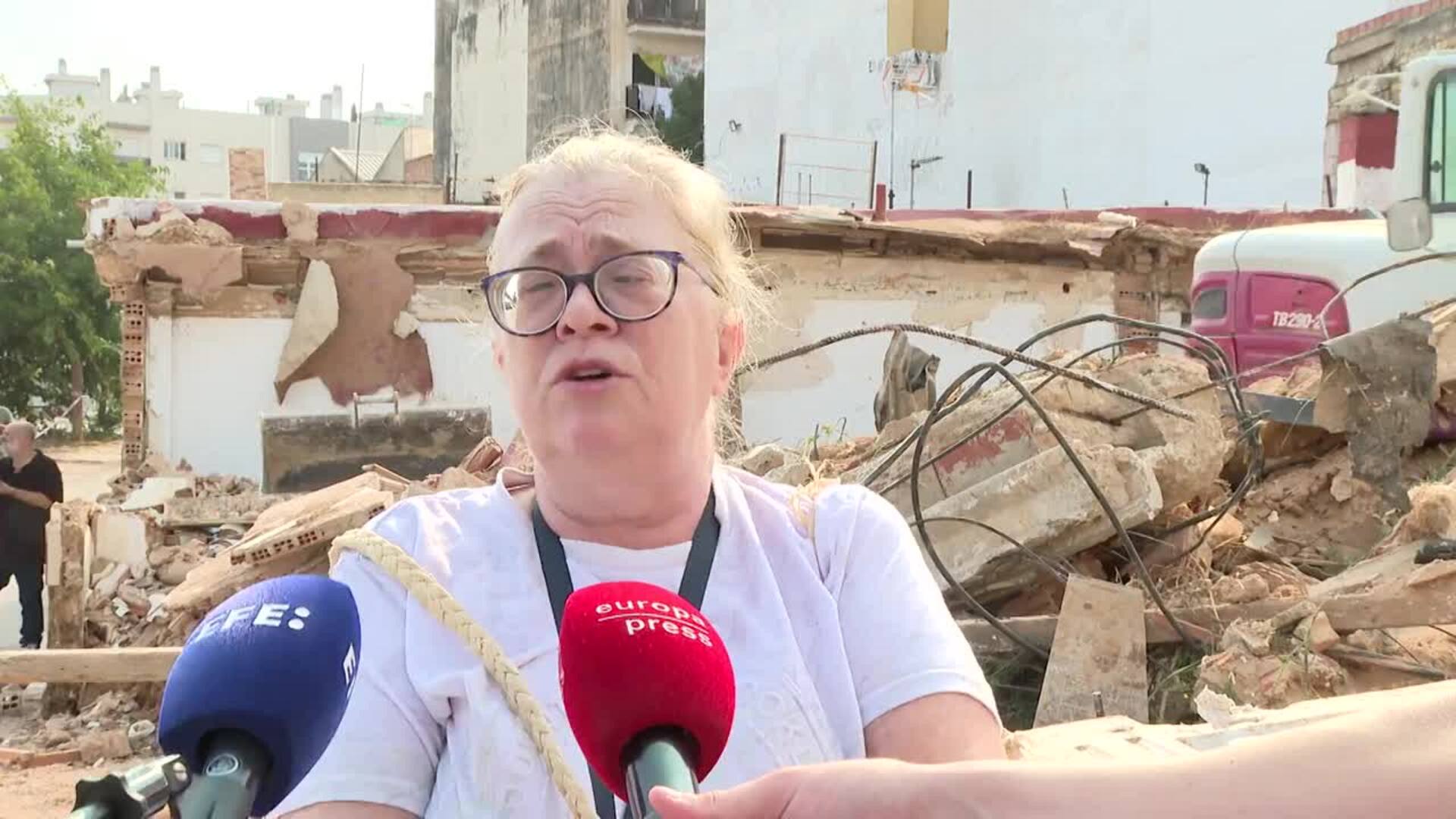 Una vecina de Torrent "no" ve solución tras la dana y se pregunta dónde va a vivir