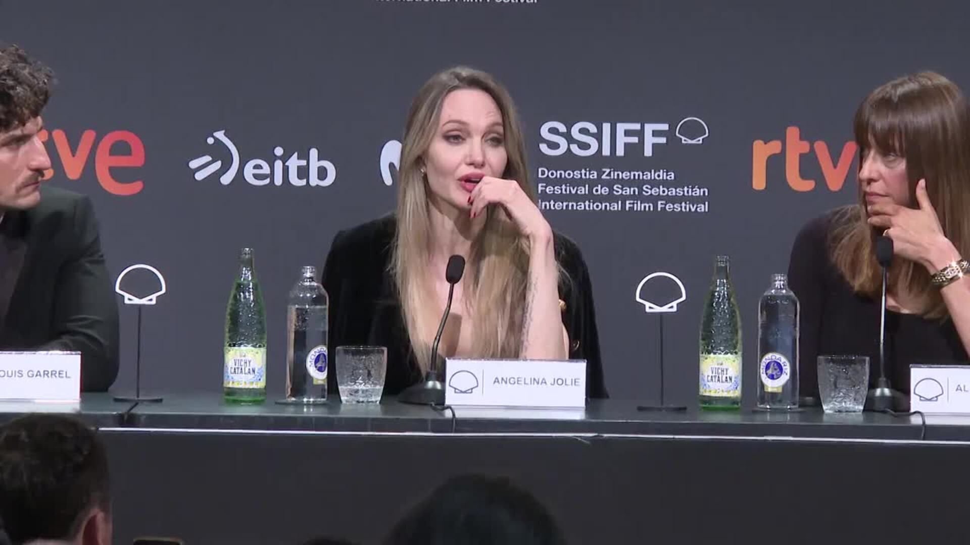 Angelina Jolie en San Sebastián: "Amo a mi país, pero no lo reconozco en estos momentos"