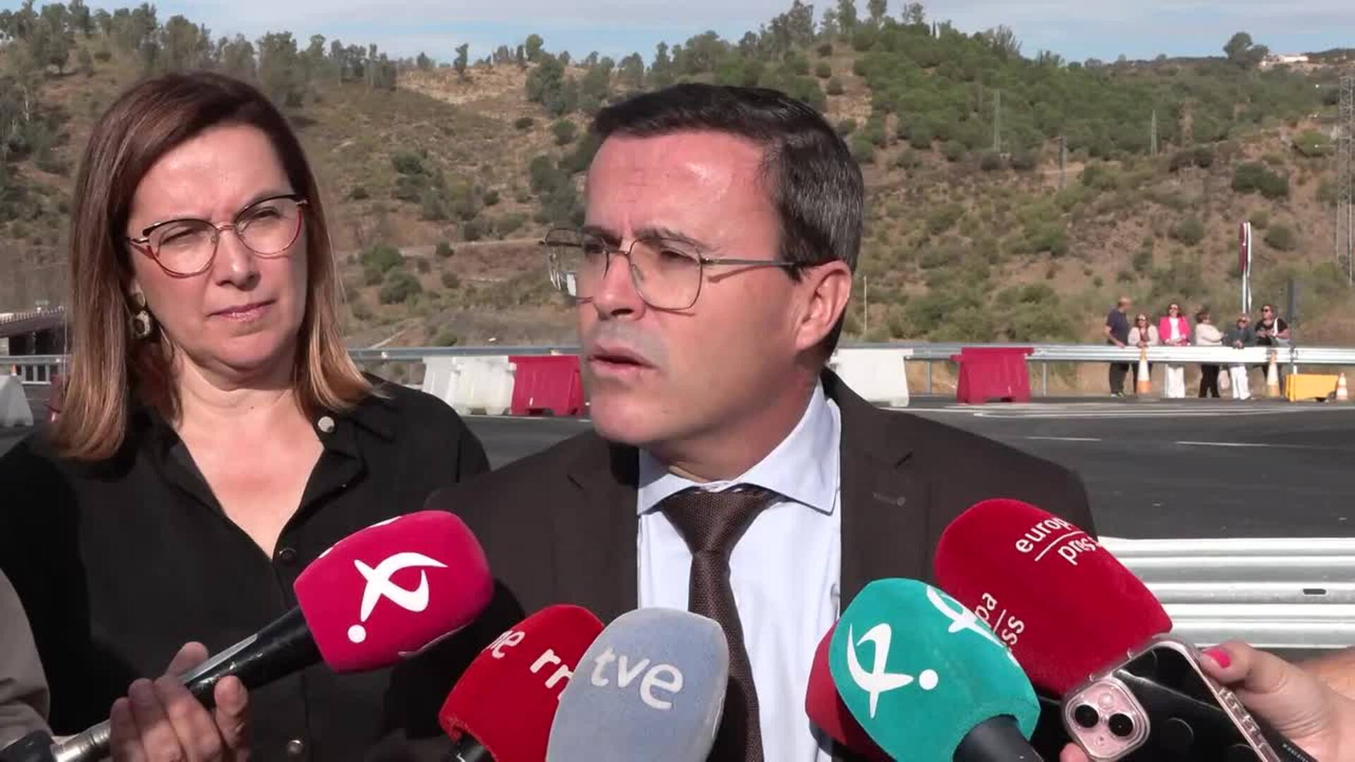 Gallardo exige por carta a las propietarias de Almaraz que soliciten al Gobierno la prórroga