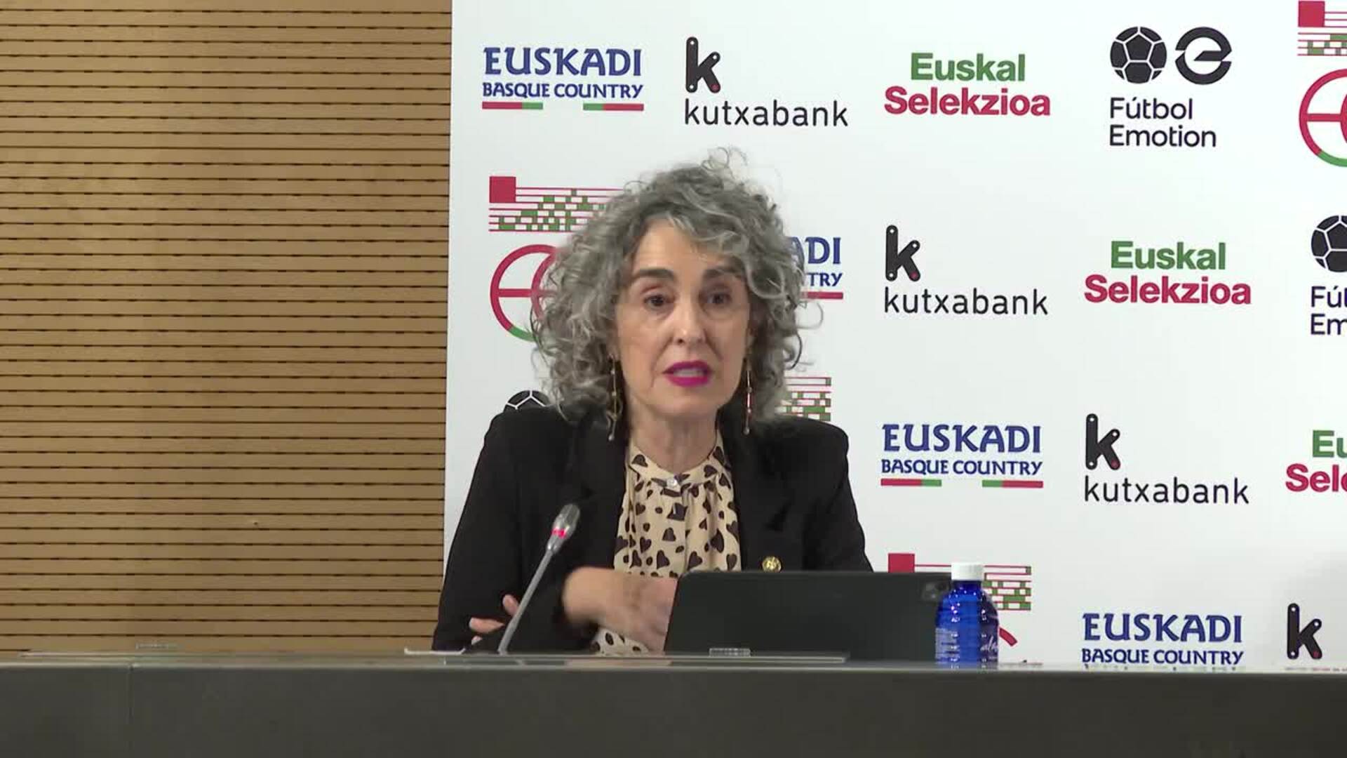 Gobierno Vasco anima a "celebrar" y solidarizarse en el partido de Euskal Selekzioa y Palestina