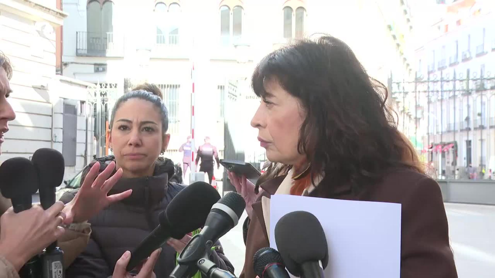 Redondo destaca la "trayectoria impecable" de la nueva fiscal general