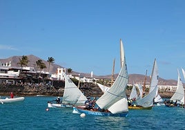Yaiza ayuda a la vela latina