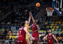 Dreamland Gran Canaria-Valencia Basket: enemigos íntimos en un momento de sufrimiento