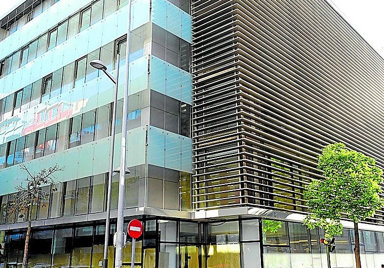 «El miércoles cenas con el presi de Canarias»: el mensaje de Koldo al contratista de la reforma fallida del Royal