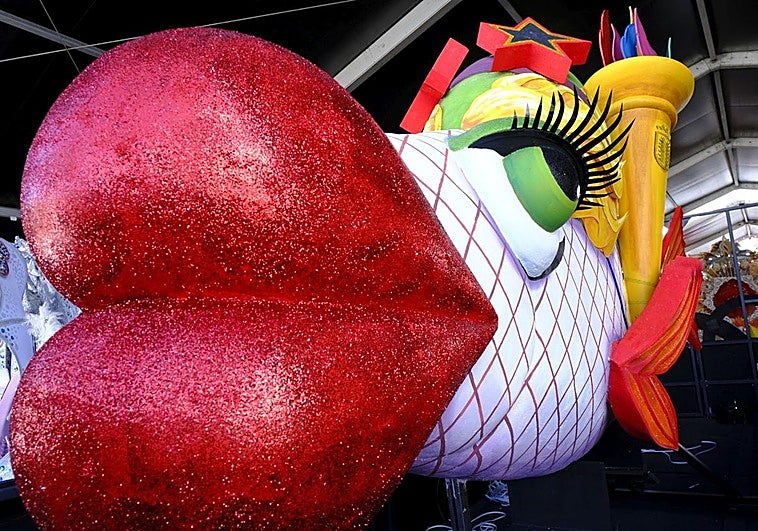 Se reordena el tráfico para el Entierro de la Sardina, que sale del Metropole