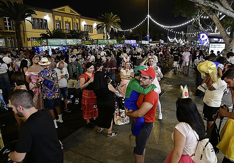 Una sentencia hiere de muerte al carnaval de Las Palmas de Gran Canaria: no se puede celebrar en el Puerto