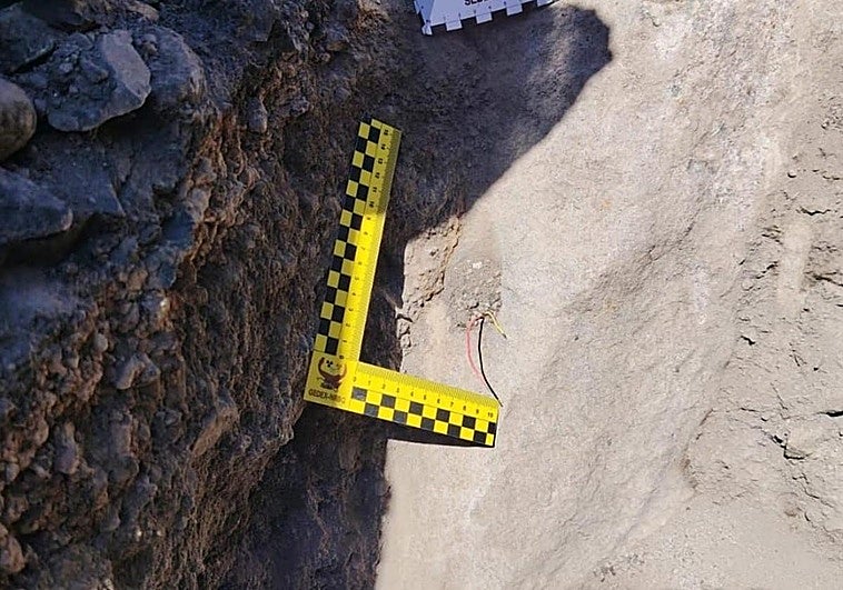 Alarma en el Puerto de La Luz: el Tedax detona un artefacto explosivo hallado en una zanja