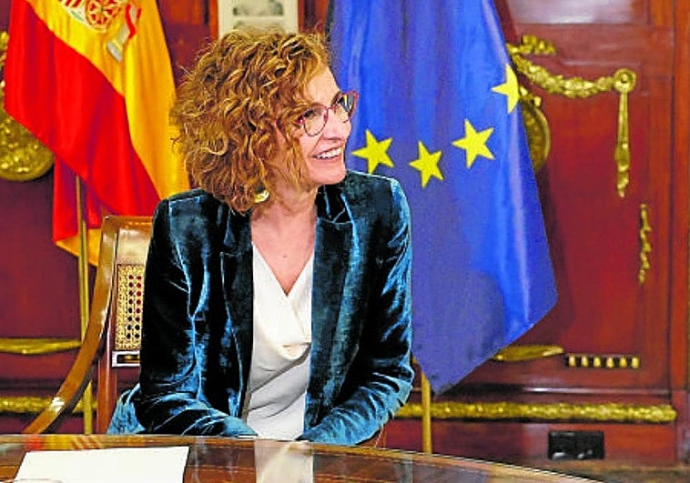 De la financiación a la quita: los retos de Canarias que la marcha de Mª Jesús Montero deja en el aire