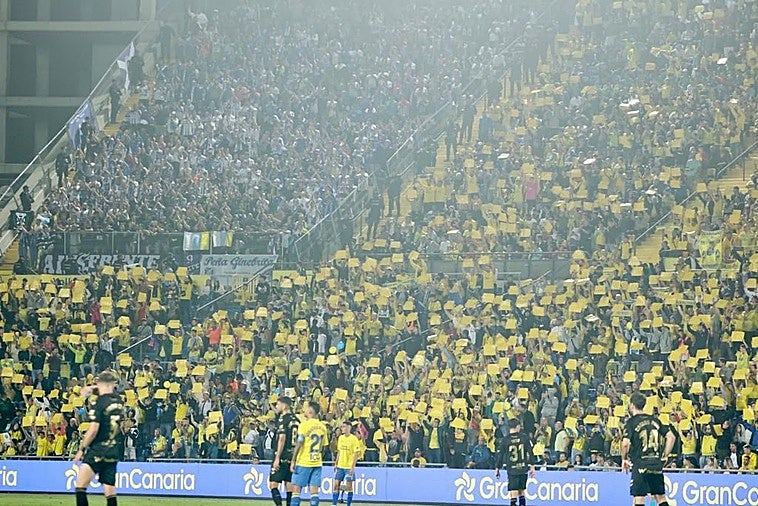 Nuevo horario: los aficionados de la UD Las Palmas también podrán ver la final de la Copa de la Reina en el Gran Canaria