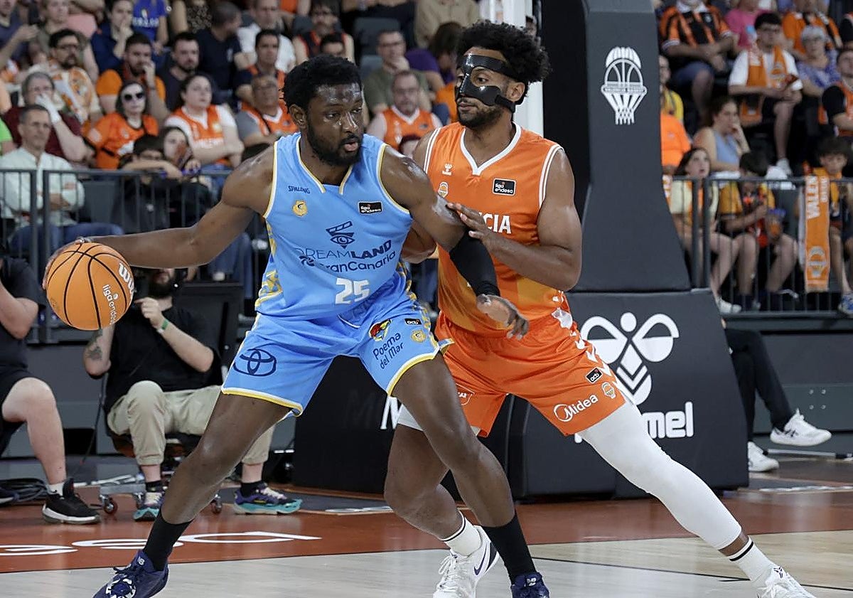 Valencia Basket – Dreamland Gran Canaria, en directo: vergüenza claretiana en el tercer cuarto en el Roig Arena (80-53)