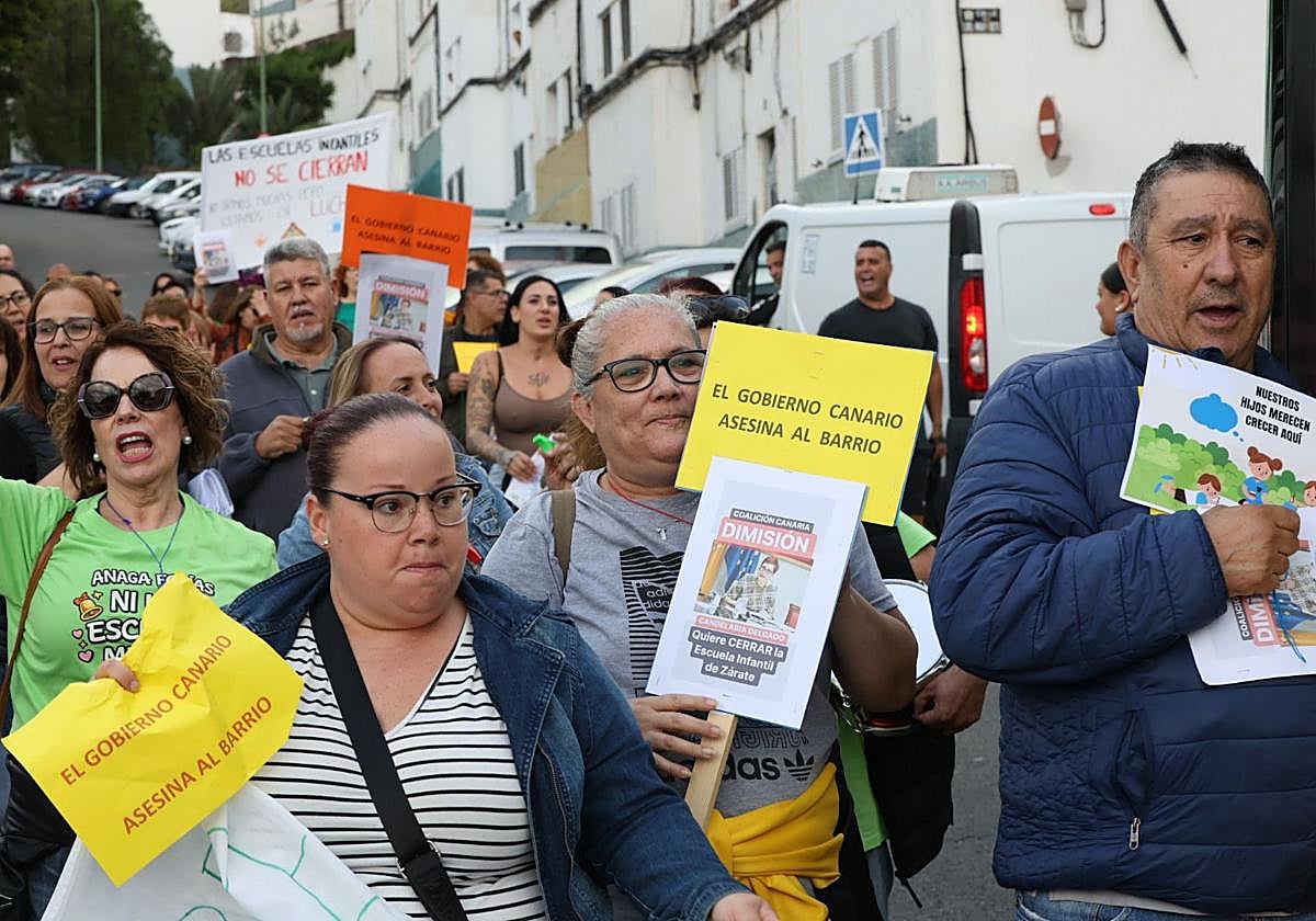 Los vecinos de Zárate se rebelan contra el cierre de la escuela infantil ‘Las Folias’ y preparan una manifestación el viernes 5 de junio