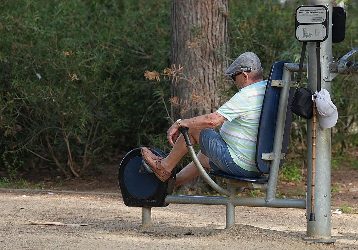 ¿Podrán los nuevos tratamientos ayudarnos a vivir más y mejor? Expertos analizan el futuro de la longevidad en Gran Canaria