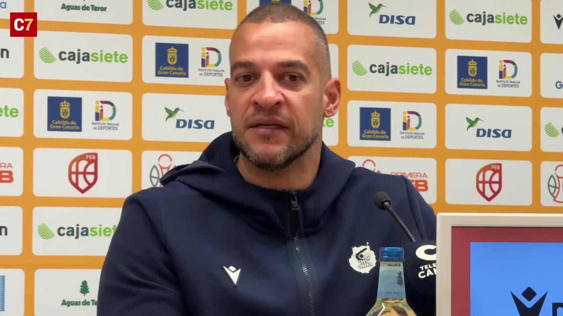 Rueda de prensa del entrenador del Cajasiete Gran Canaria, Bruno Savignani