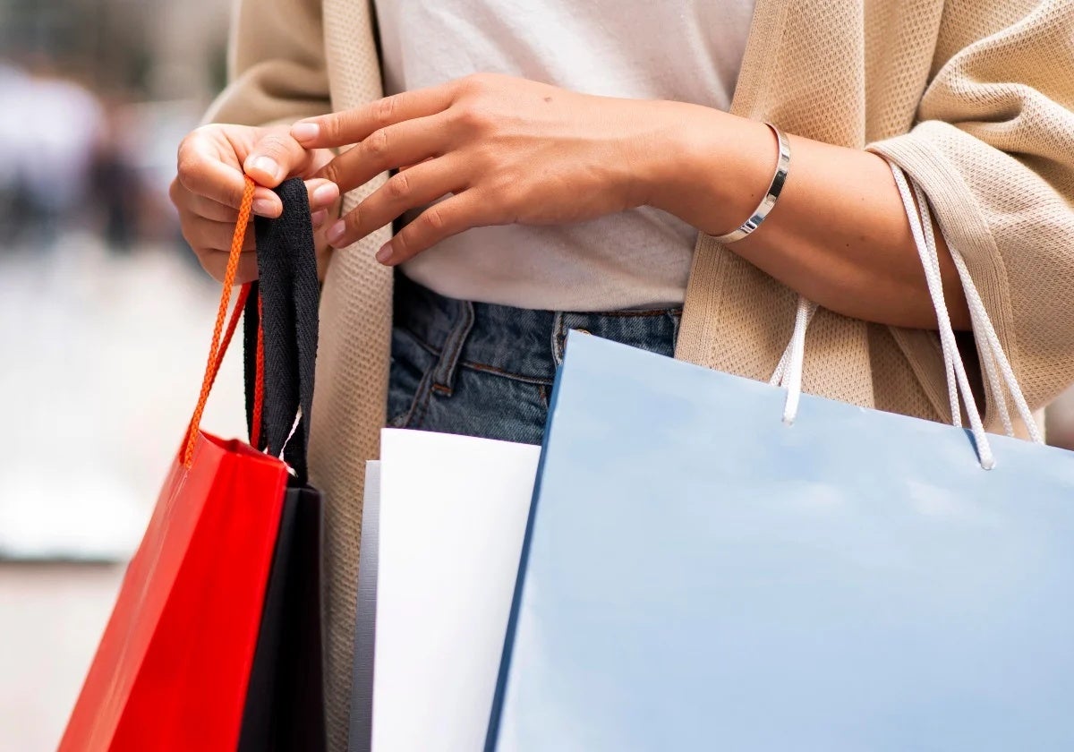 El BOC lo deja claro: Canarias mantendrá las tiendas abiertas durante el festivo del 2 de noviembre