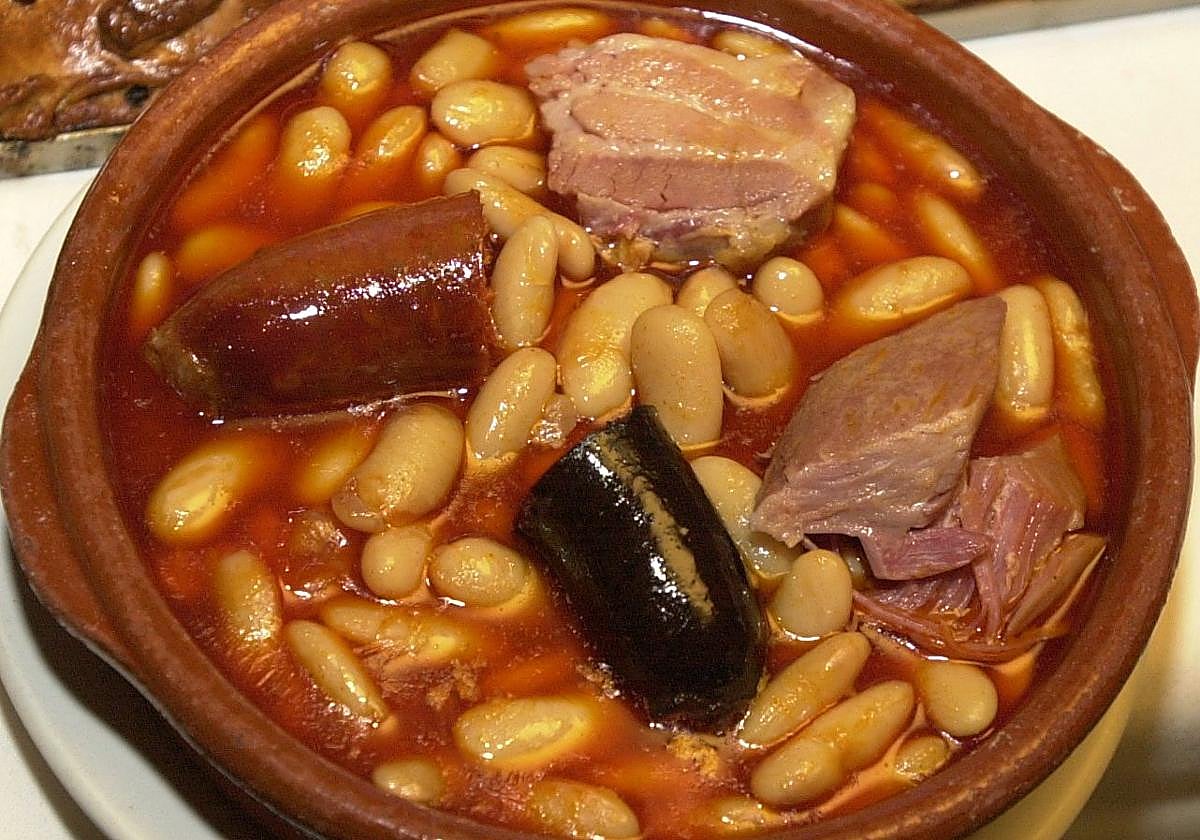 Guisos, sabores y tradición: Hermanos Rogelio presenta sus Jornadas Asturianas 2026
