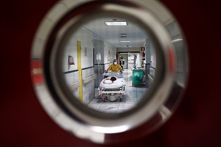 197 euros por día hospitalizado: Canarias destina 166 millones a contratar 978 camas en centros privados para derivar pacientes