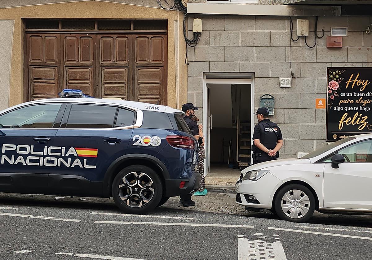 El testimonio de un vecino tras la muerte de un hombre en una casa de Almatriche: «Se veía venir porque discutían mucho»