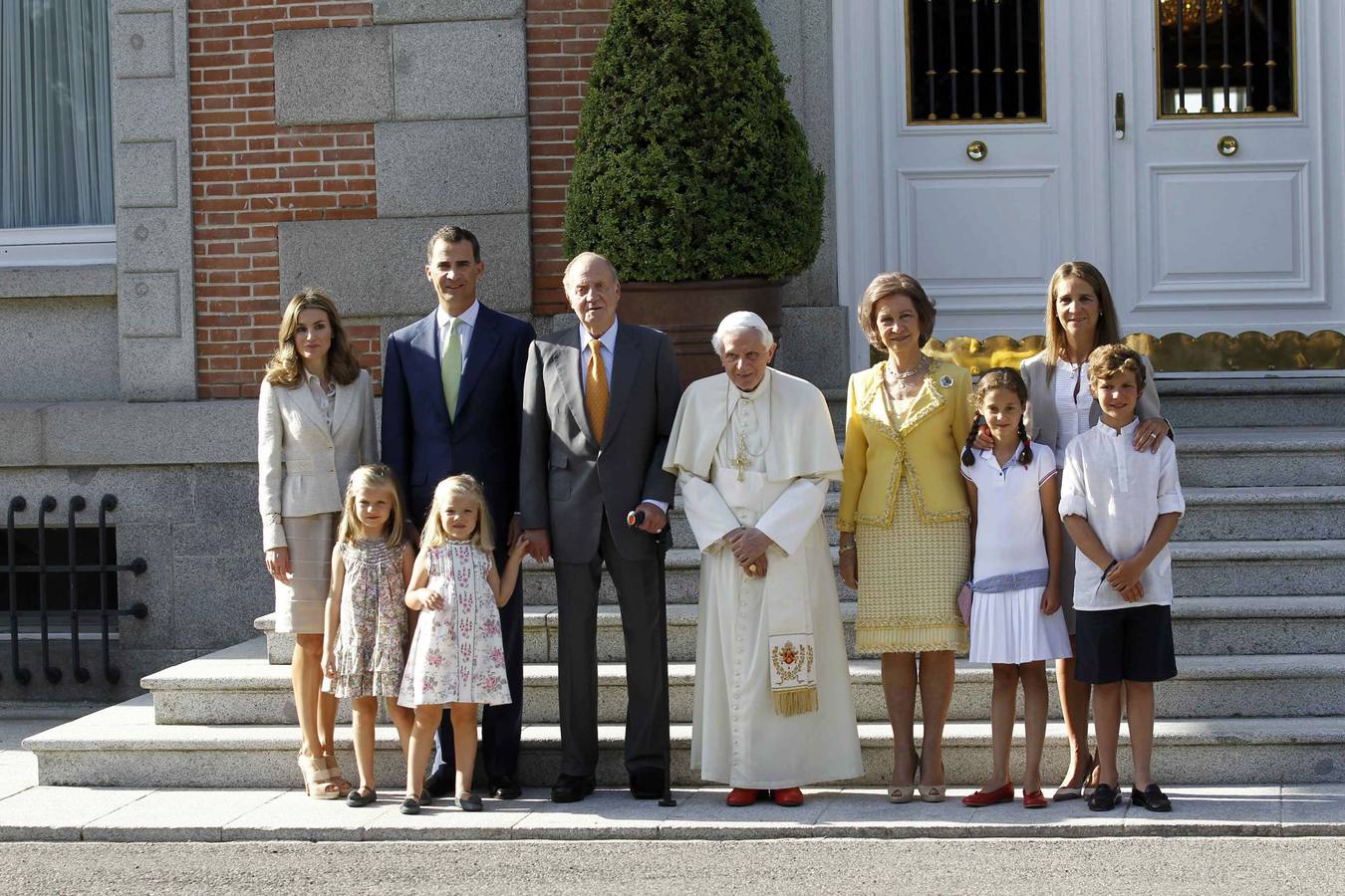 La Familia Real, con motivo de la visita del Papa Ratzinger en 2011.