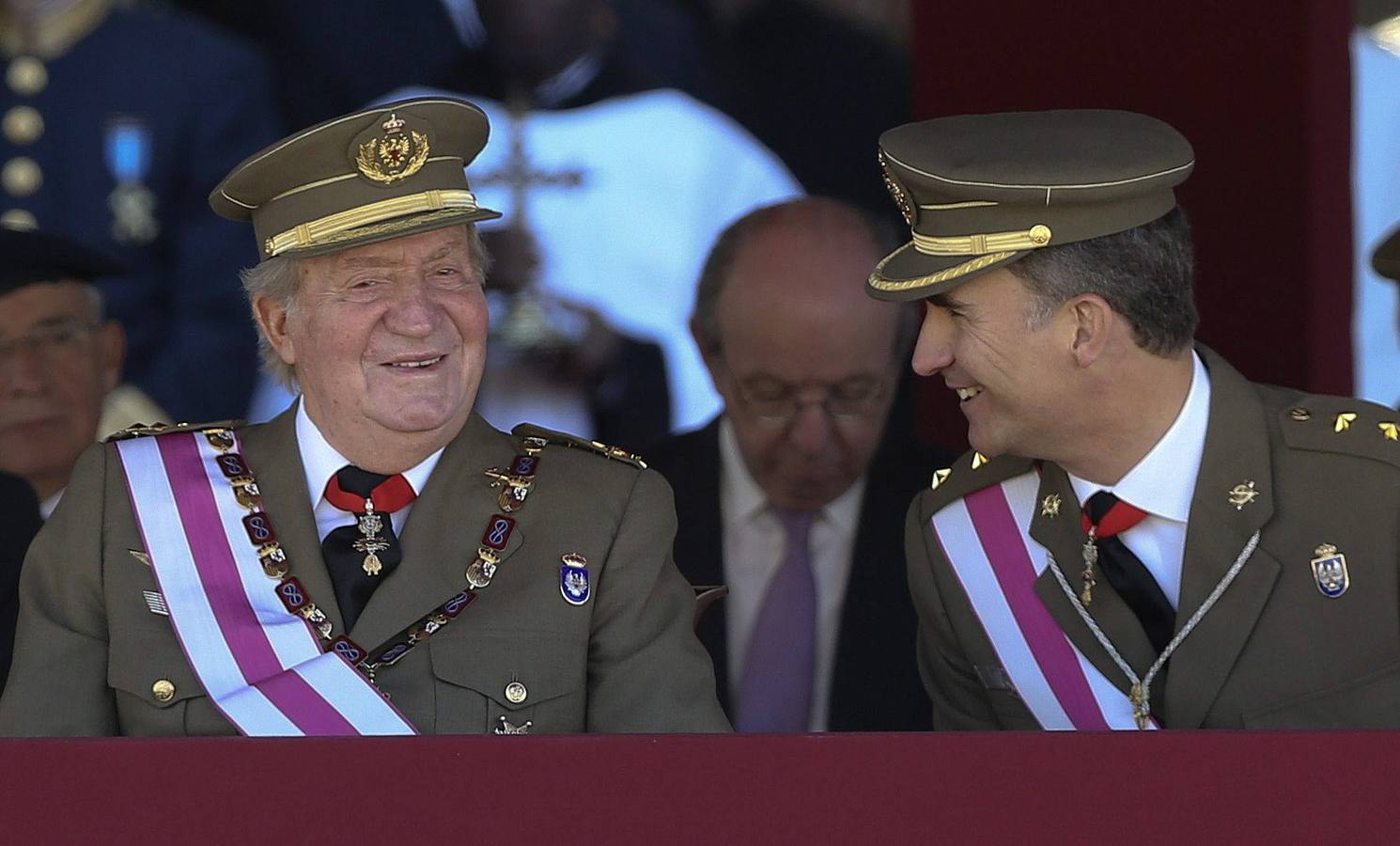 El primer acto del Rey y el Príncipe tras la abdicación