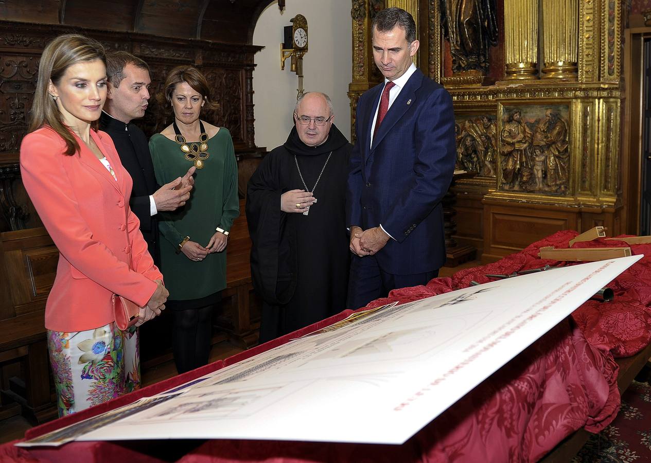 Los Príncipes de Asturias entregan el Premio Príncipe de Viana al historiador Tarsicio de Azcona