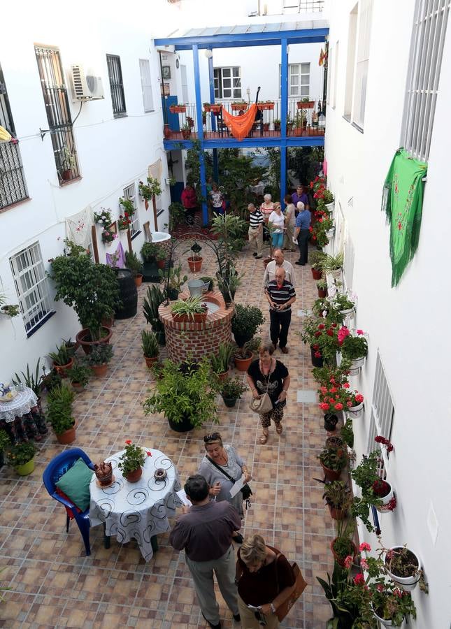 Las visitas de asociaciones y colectivos son habituales durante estas fechas.