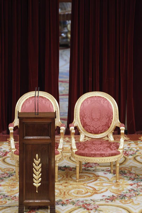 El Congreso, a punto para la proclamación del nuevo Rey