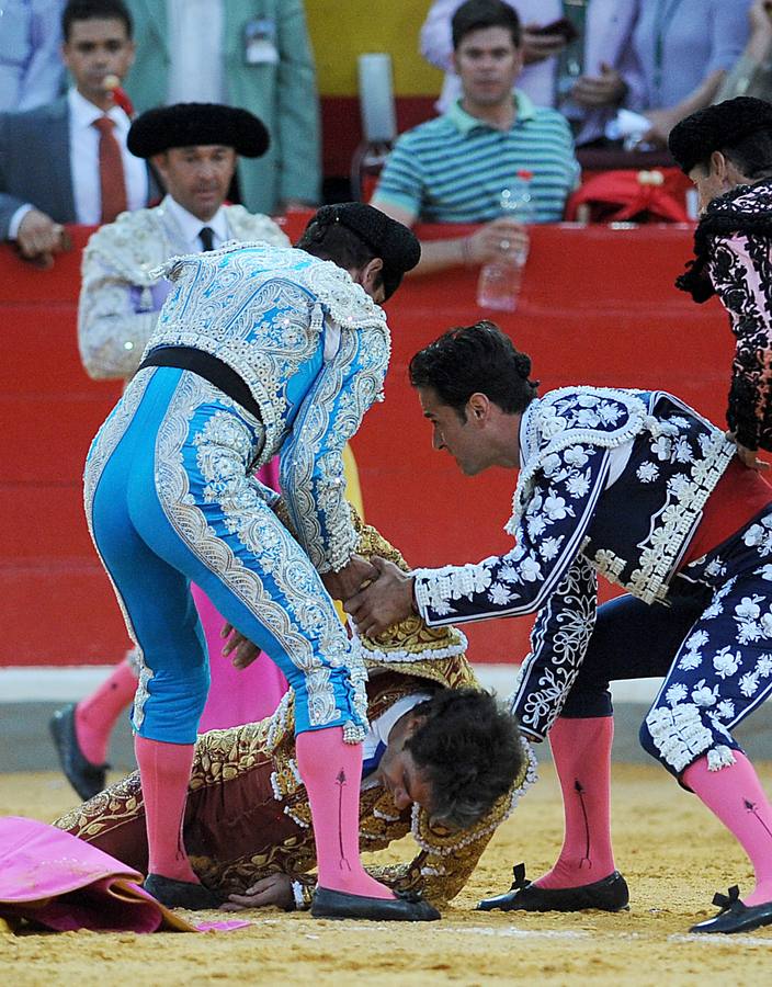 Fotos de la cogida de José Tomás en Granada