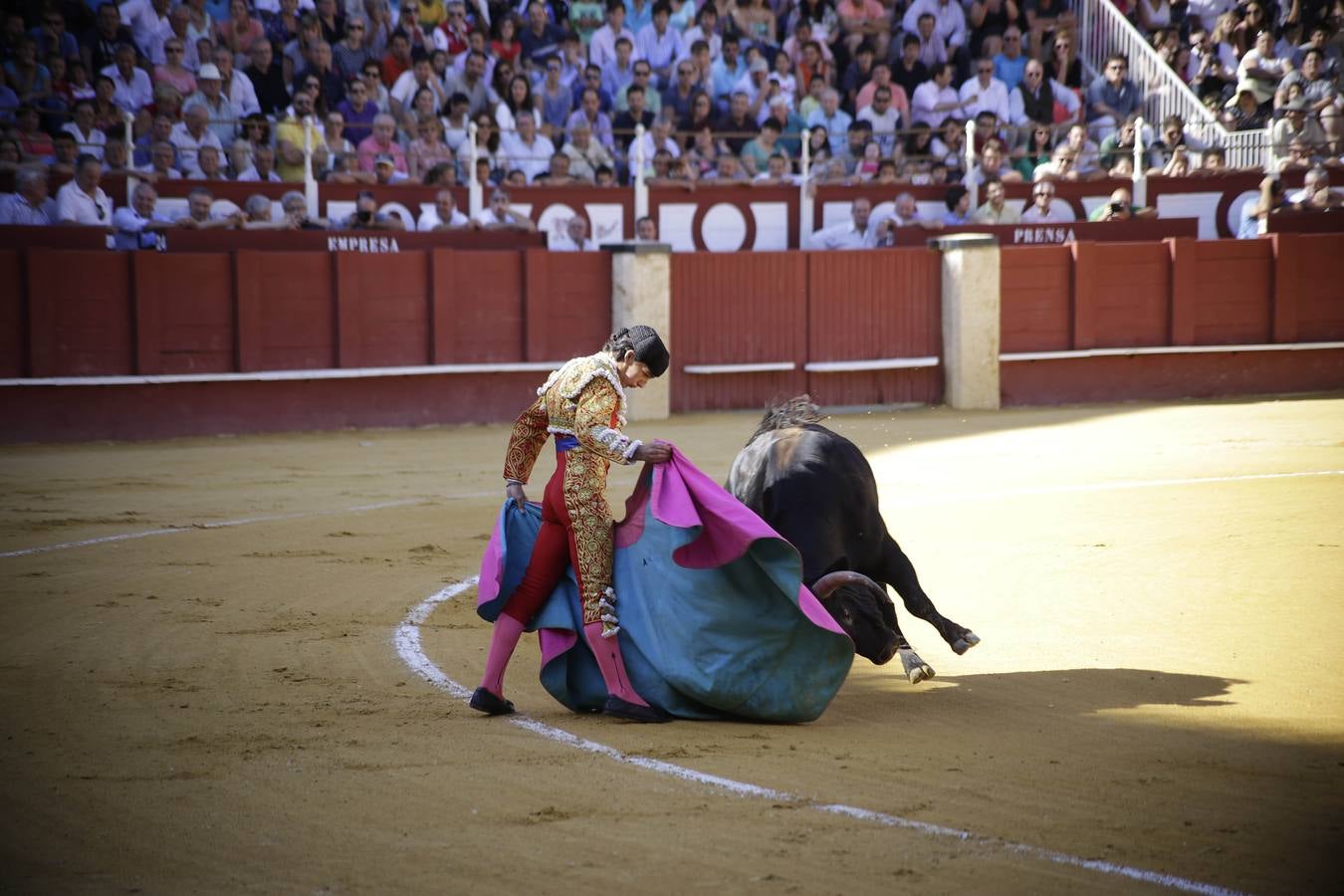 La Malagueta disfruta de una clase magistral de El Juli