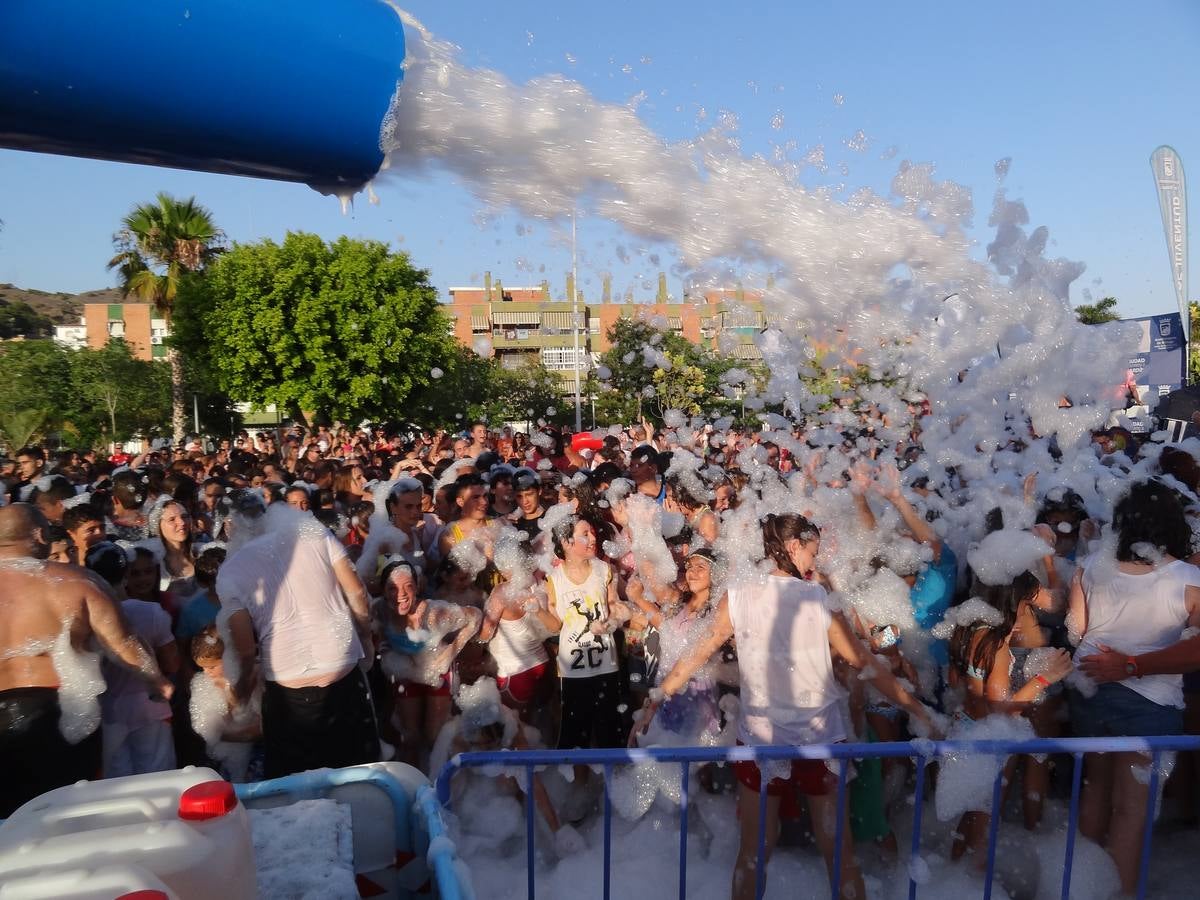 Ciudad Jardín vive su fiesta de la espuma