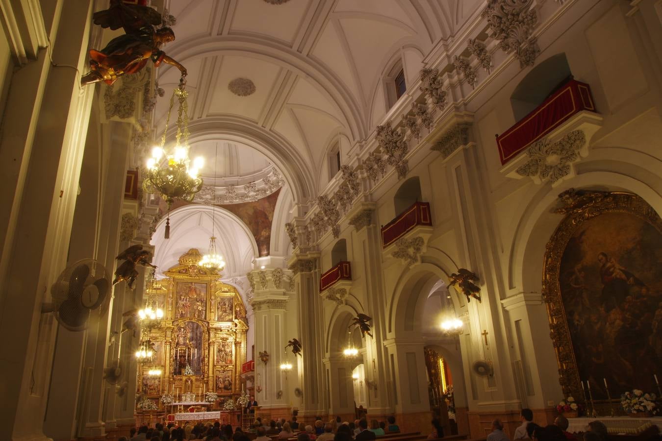 Así luce la basílica de la Victoria