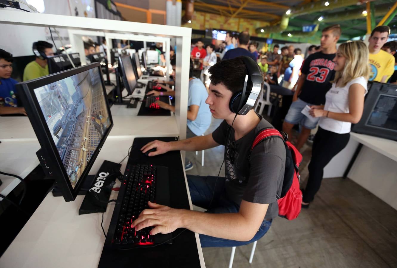 Fotos de la segunda edición de Gamepolis en Málaga