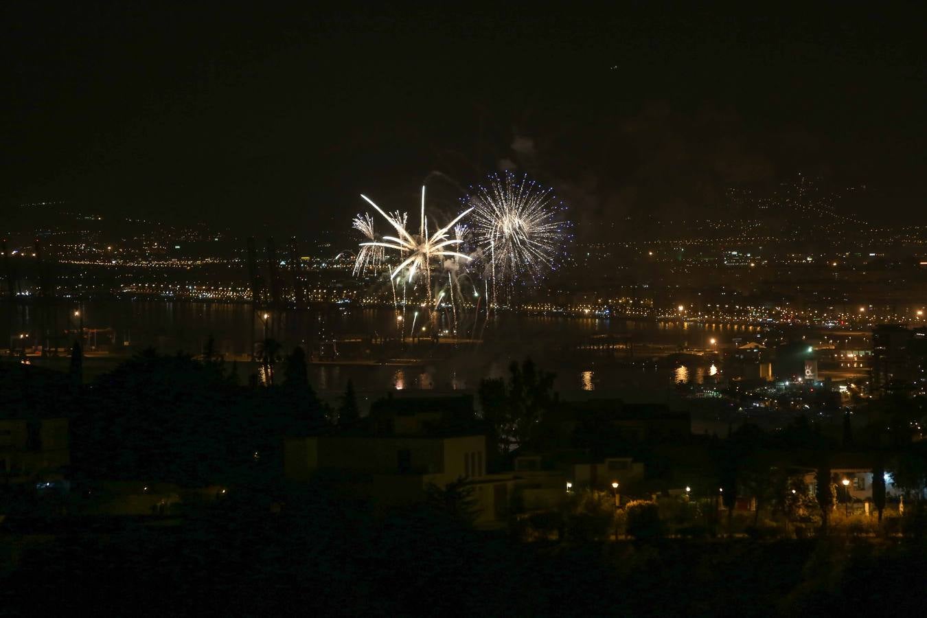 Los fuegos artificiales marcan el inicio de la Feria de Málaga