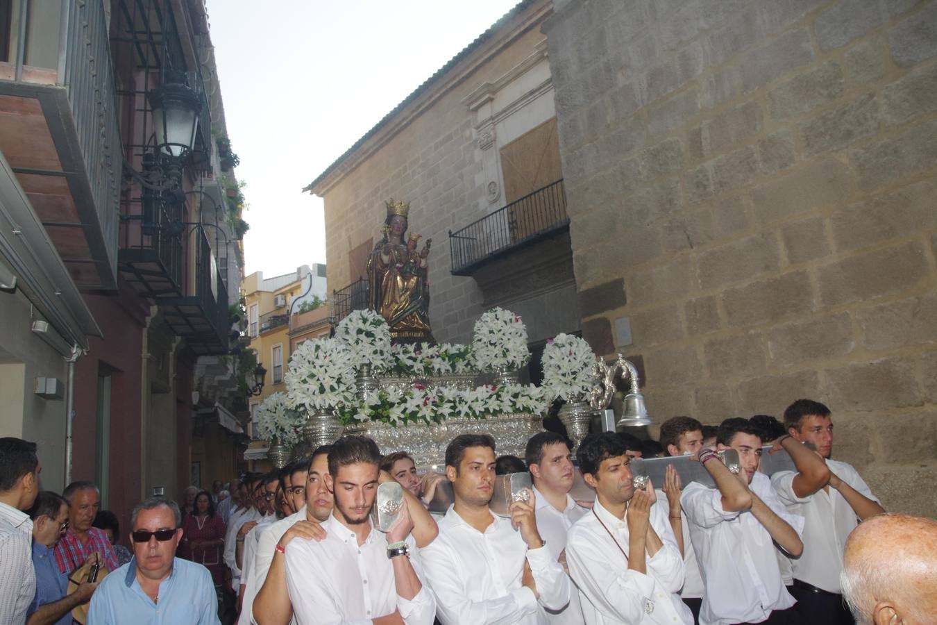 Fotos del traslado de la Virgen de la Victoria