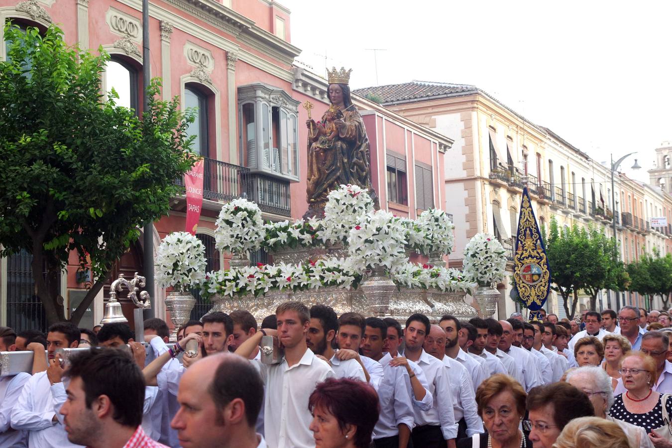 Fotos del traslado de la Virgen de la Victoria