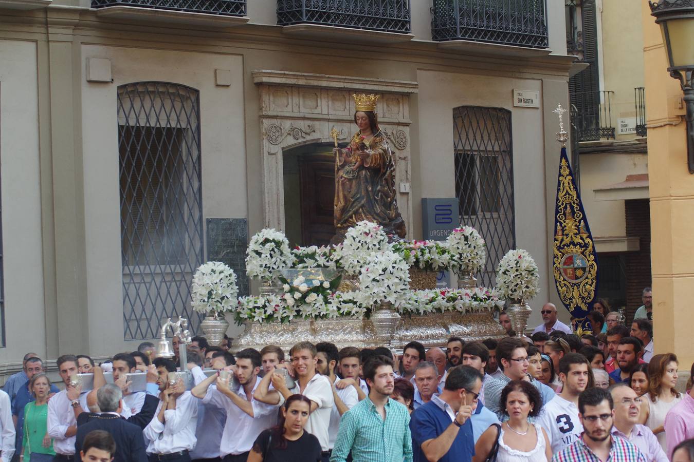 Fotos del traslado de la Virgen de la Victoria