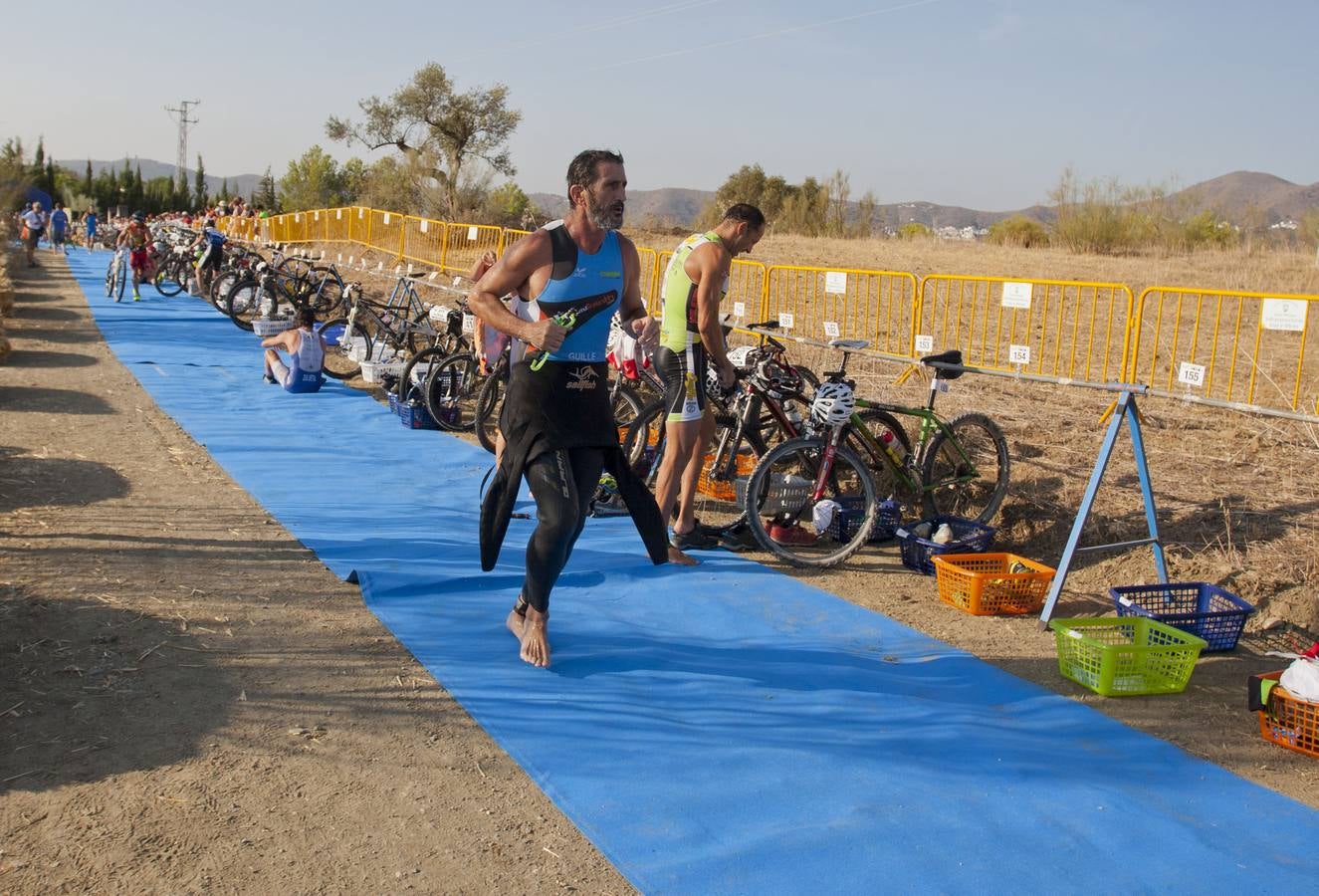 Las mejores imágenes del triatlón cross Xterra de La Viñuela-Costa del Sol