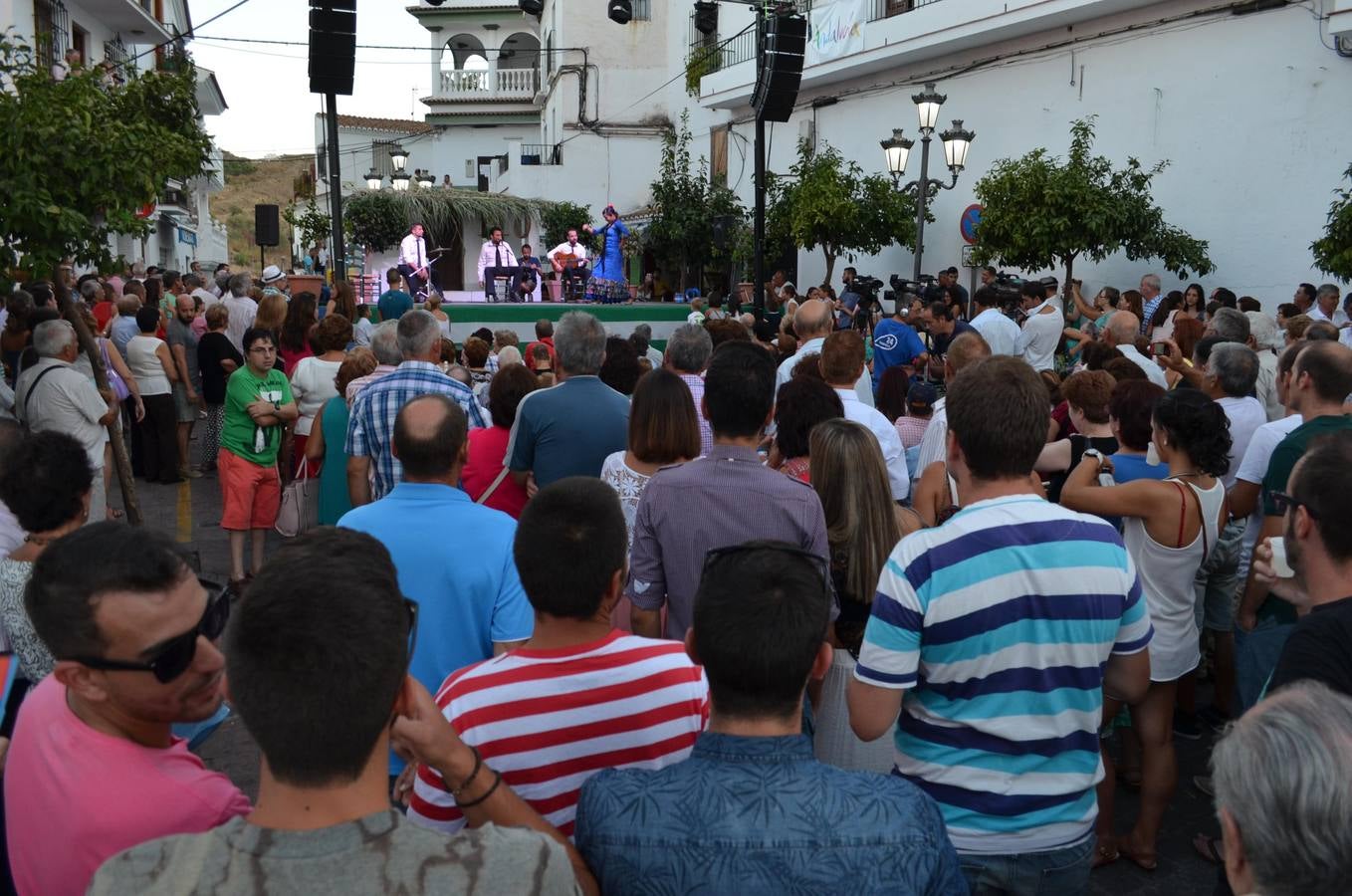 Almáchar celebra su fiesta del ajoblanco