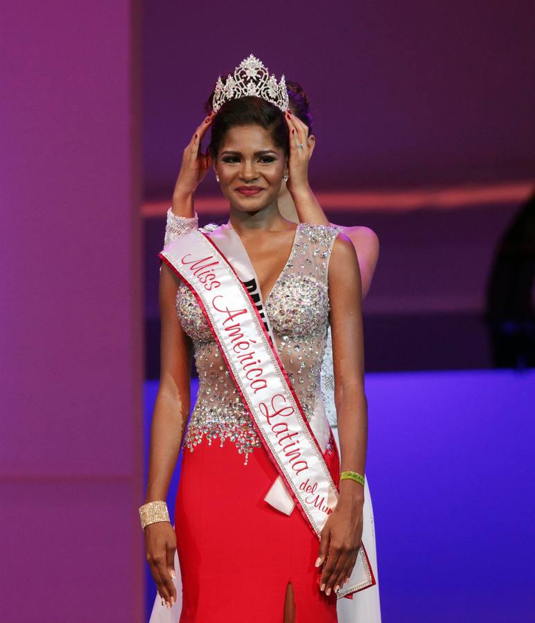 La veleña Yanire Ortiz, primera semifinalista de Miss América Latina