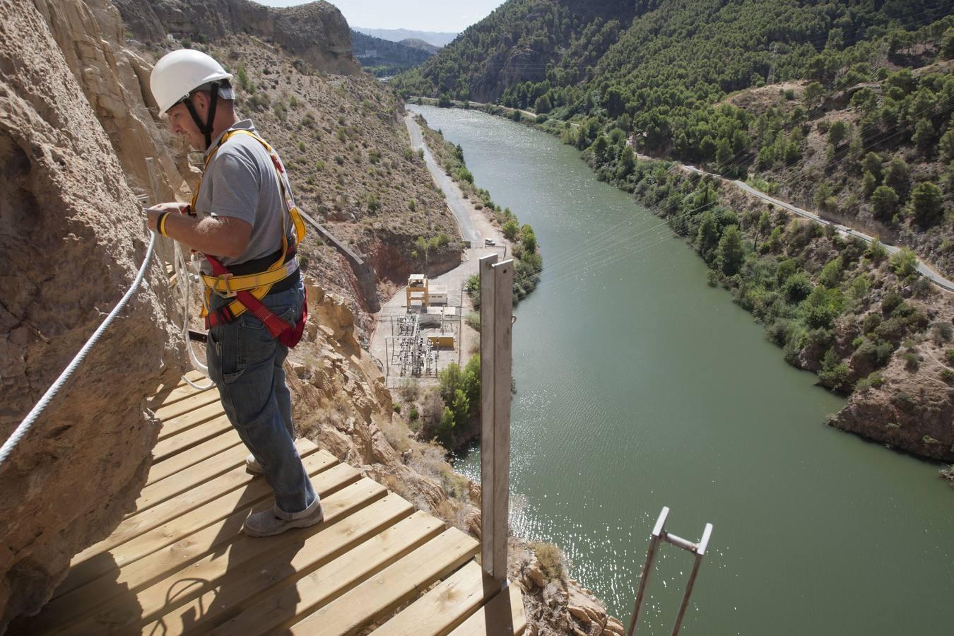 Fotos del avance de las obras en el Caminito del Rey