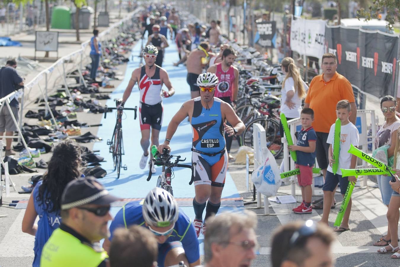 Fotos de la quinta edición del Triatlón de Málaga (II)