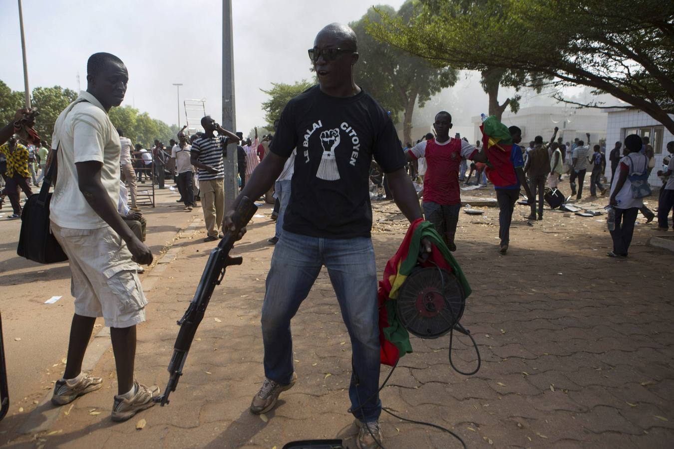 Protestas en Burkina Faso tras instaurarse un gobierno de transición