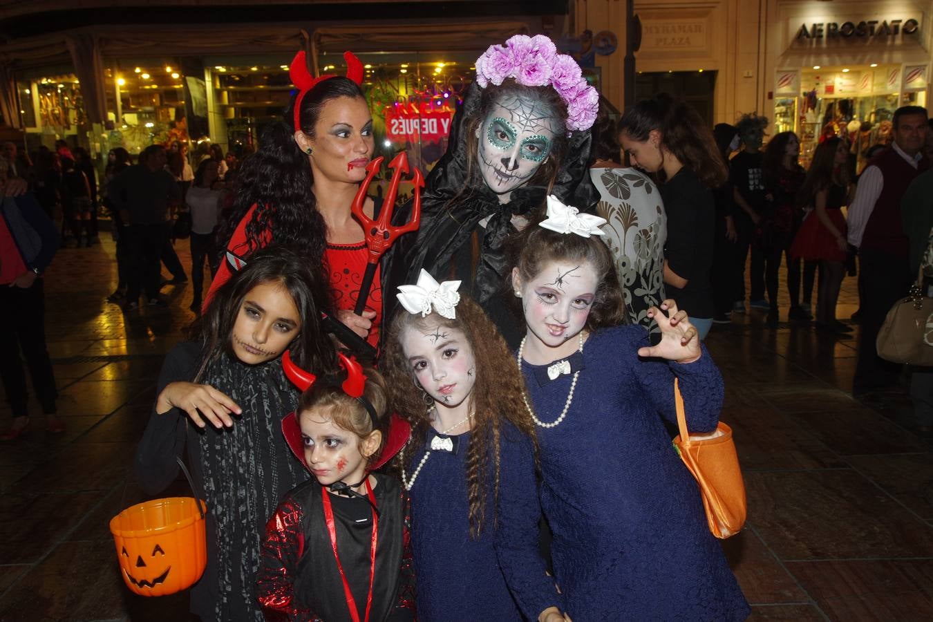 Grupos de amigos que dan miedo en Halloween