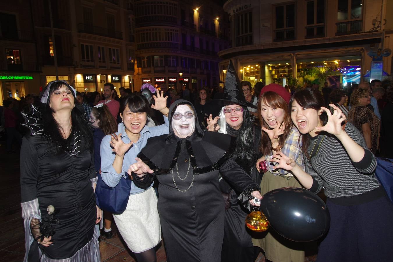 Grupos de amigos que dan miedo en Halloween